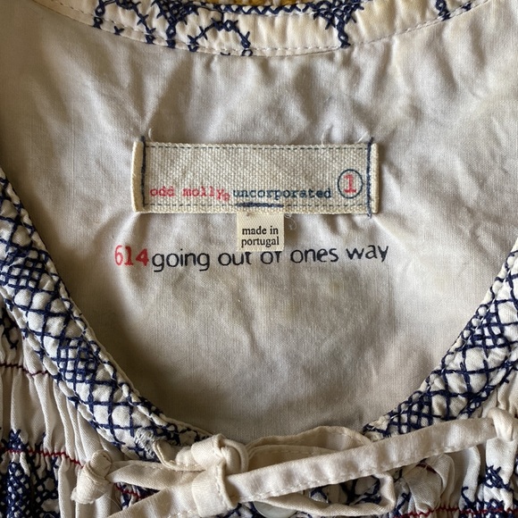 Boho-embroidered Sleeveless Top - Picture 10 of 13